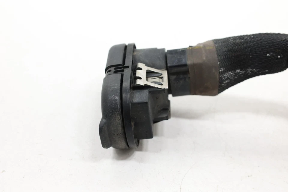 2022 丰田 4RUNNER Misc. 电气部件 821690w020 — 第 4/4 张图片