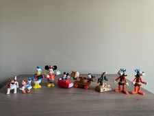 Lot of 9 Vintage Walt Disney Small Plastic Toys Mickey Mouse Goofy Donald Duck