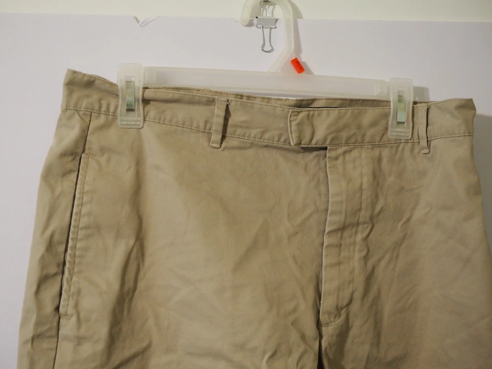 Pantalones cortos de golf Greg Norman beige tostado para hombre talla 34 100 % algodón (mancha) Foto 2 de 4
