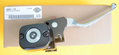 HARLEY DAVIDSON NEW OEM Softail Dyna  Front Brake Master Cylinder USA 45029-11D