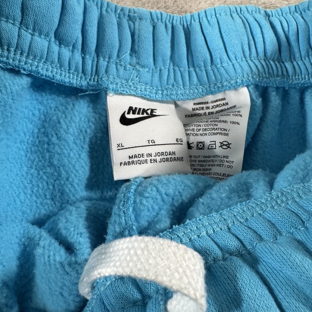 Nike Sportswear Club Graphic Men’s Shorts Light Blue Size XL