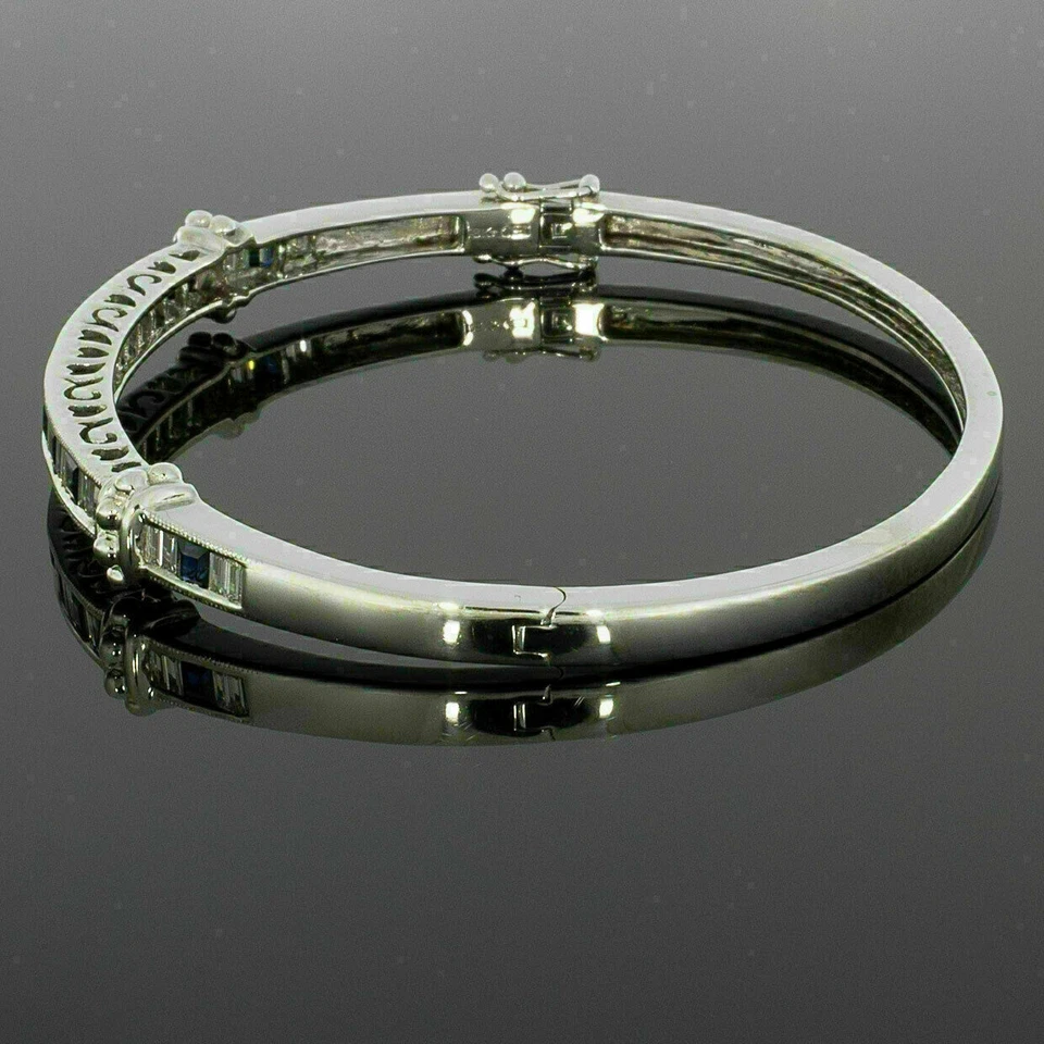 Brazalete brazalete de diamantes creado en laboratorio de zafiros de 3 quilates con acabado de oro blanco de 14 quilates para mujer Foto 2 de 4