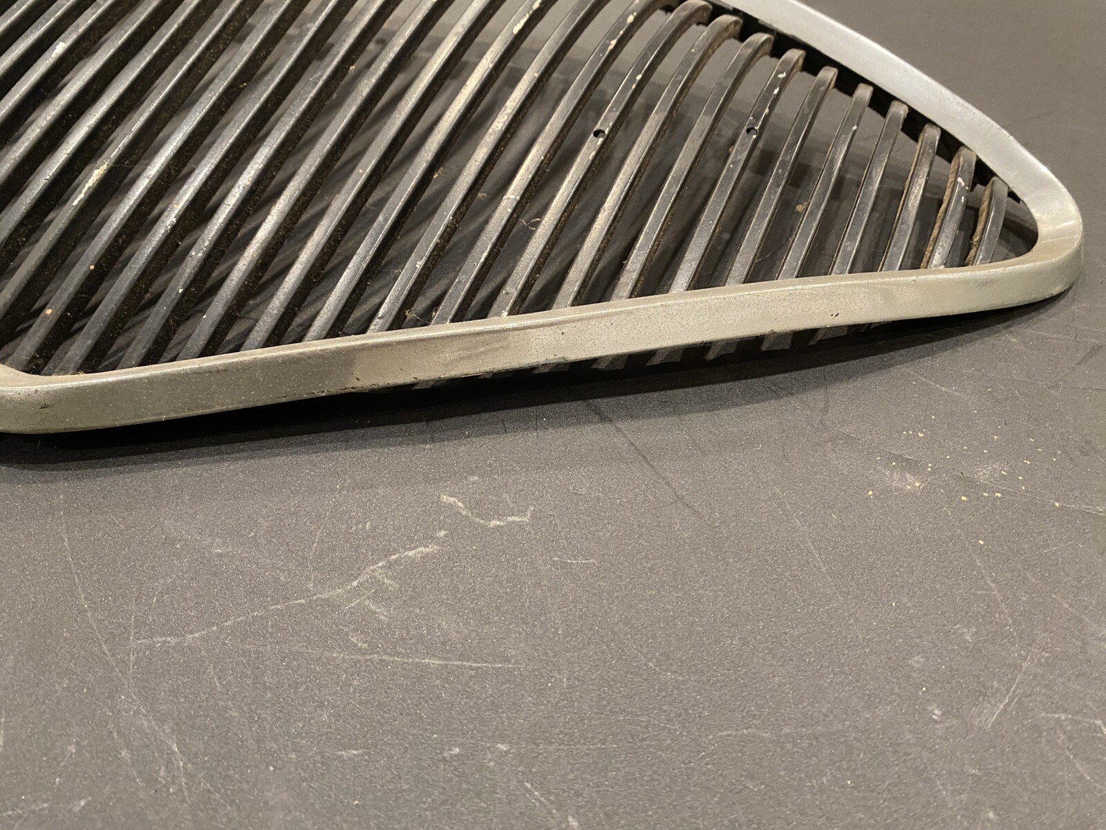 Austin Healey 100-4 Grille 