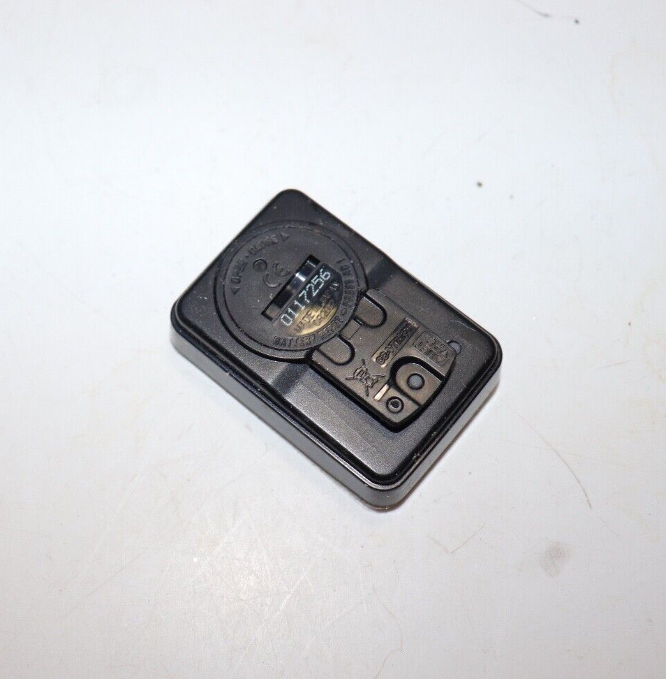 Cateye Urban Wireless Cycling Computer - CC-VT240W - 8 Function Speed Dist Time