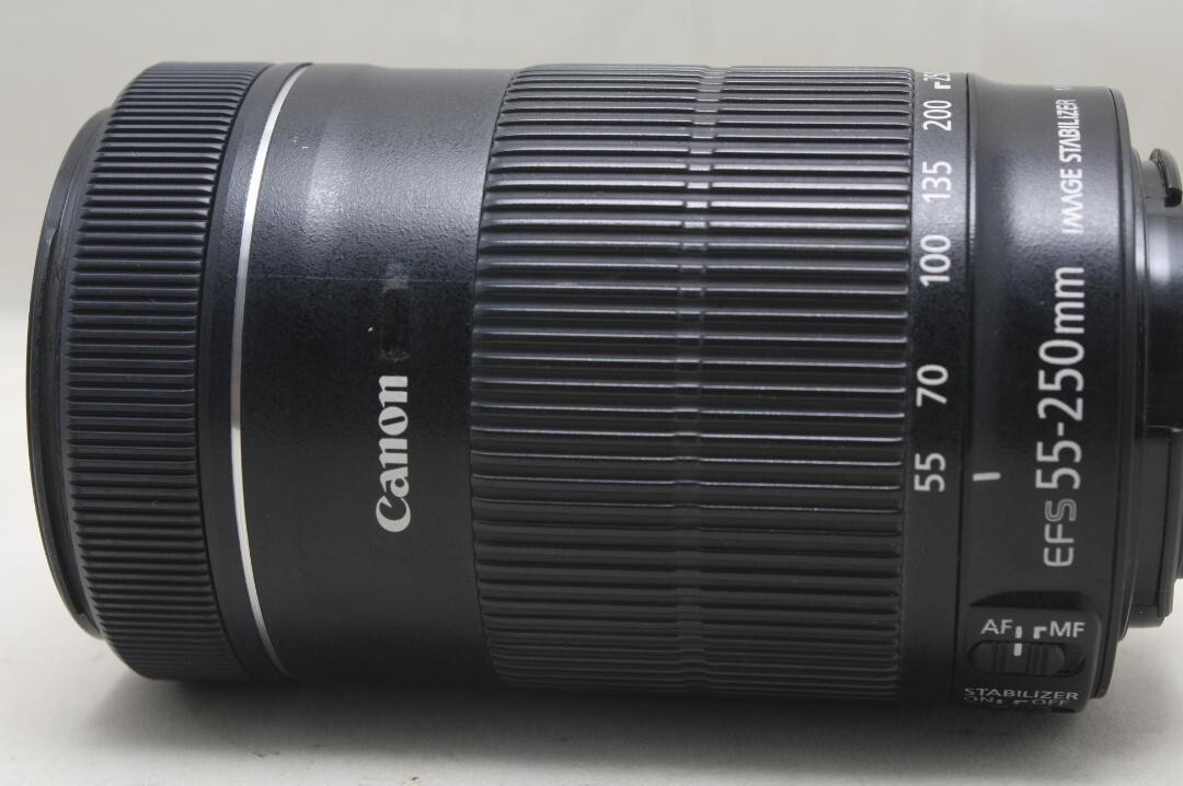 Canon EF-S 55-250mm F4-5.6 IS STM Canon EF-S 55-250mm F4-5.6 IS