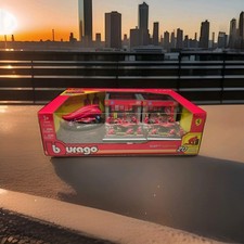 Burago 1:43 Formula 1 Deluxe Paddock Set Ferrari Brand New In Box Display Stand