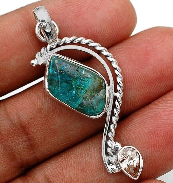 4CT Natural Rough Apatite 925 Sterling Silver Pendant @9-9