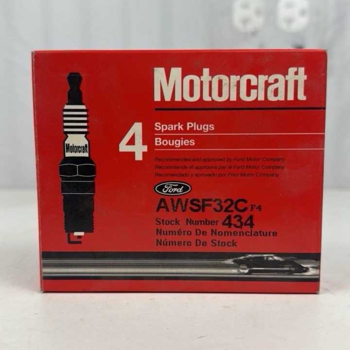 MOTORCRAFT OEM AWSF32C Spark Plugs 4 Pack NEW