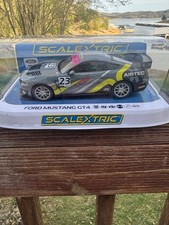 scalextric 1/32 slot car C4182 Ford Mustang GT4