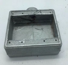 Crouse-Hinds FS22 3/4" Two Gang Cast Iron Condulet Outlet Box New Old Stock 