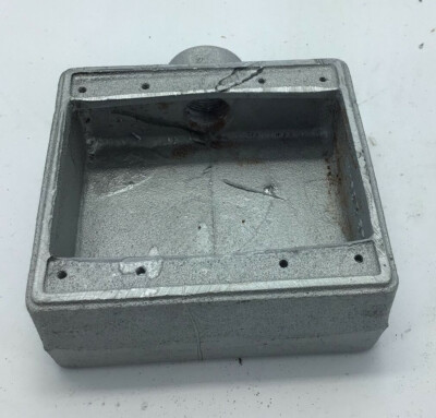 Crouse-Hinds FS22 3/4'' Two Gang Cast Iron Condulet Outlet Box New Old Stock 