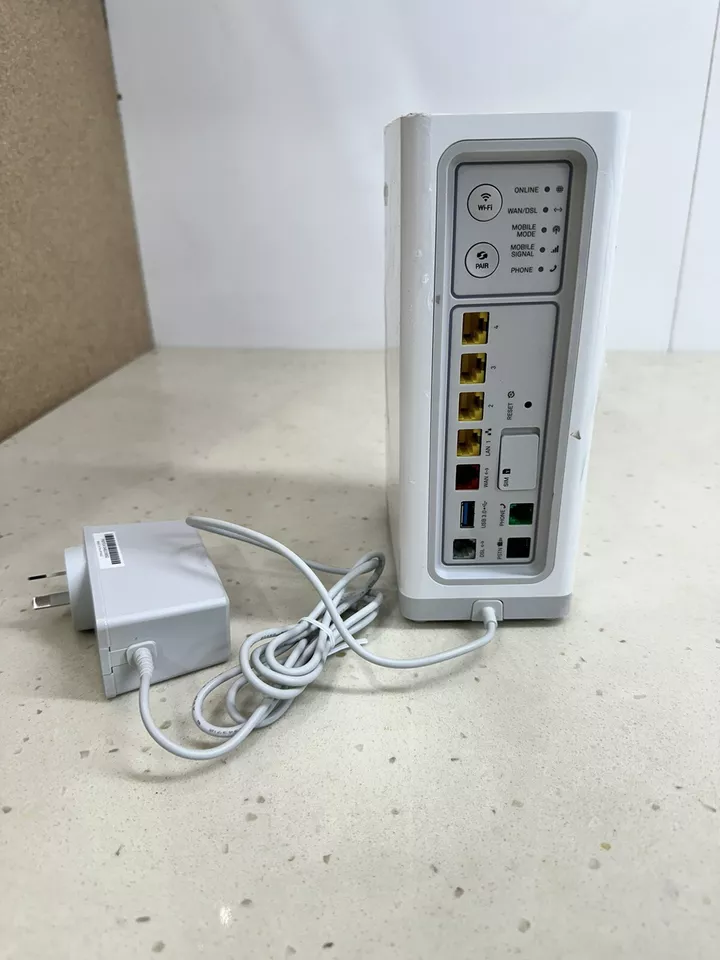 TELSTRA SMART MODEM GEN 2 LH1000 (y7) - image 2 of 3