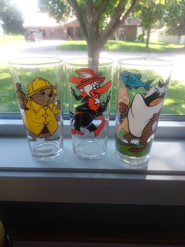 Vintage 1970s Pepsi Porky Pig, Tasmanian Devil, Bernard,  Beaky Buzzard Glasses
