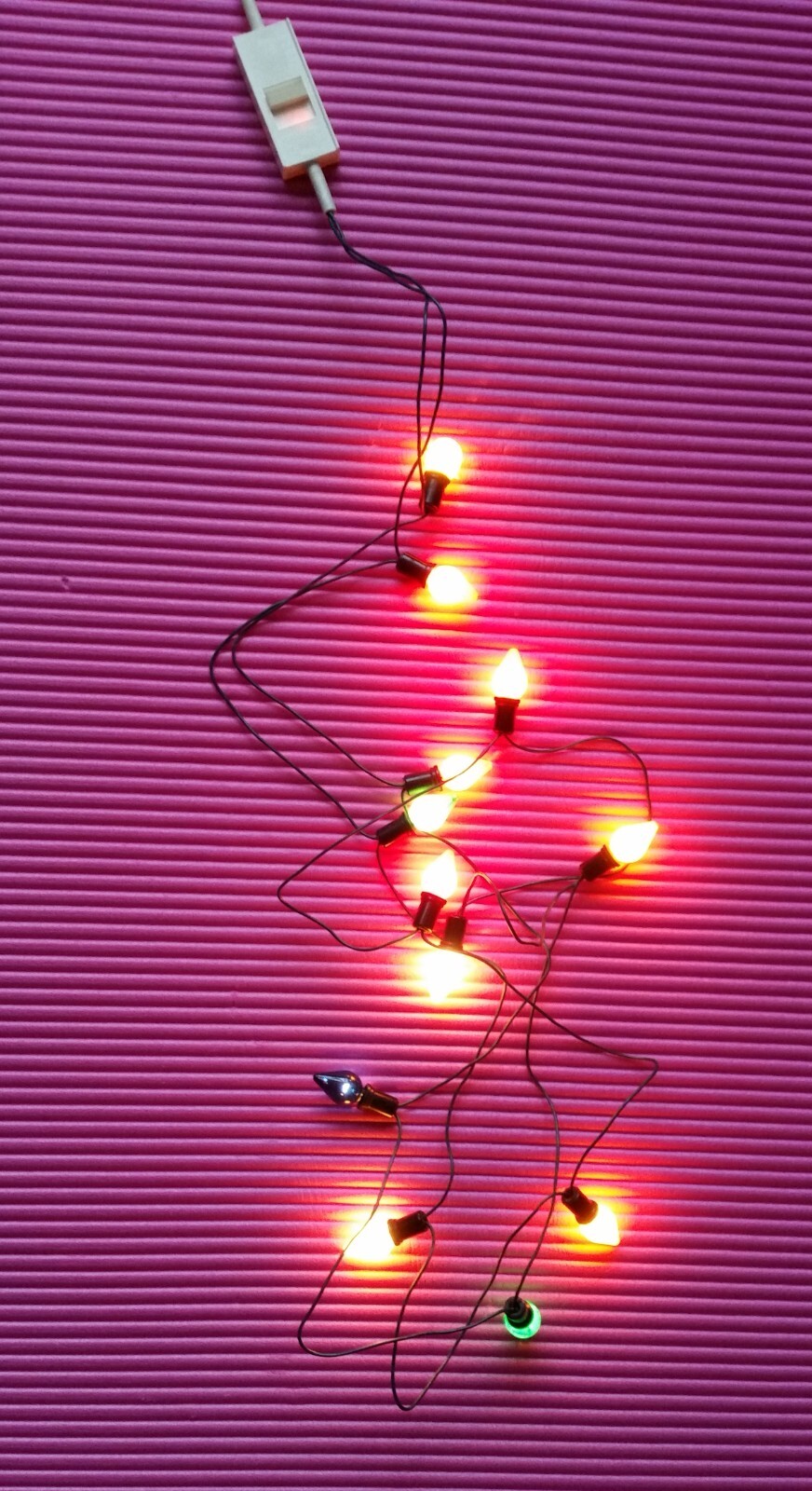 Vintage 1950's Christmas Tree Fairy Lights. 12 coloured bulbs. Working order. eBay