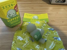 NEW Japan Smiski Hippers Series - SMISKI Climbing Glow in the Dark