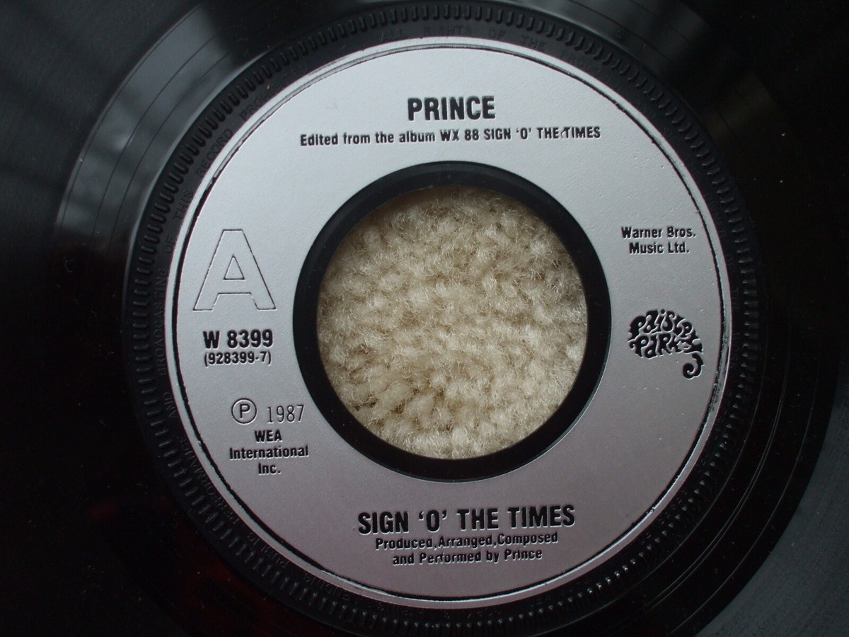 Prince Night Club Recording ポスター付　レコード s-l400.jpg