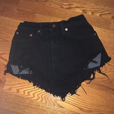 Levis High waisted Denim shorts