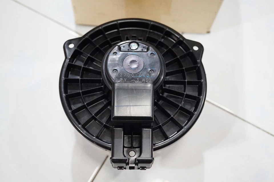 DENSO BLOWER MITSUBISHI SPACE WAGON 2005 REAR AIR CONDITION TG116340-68204D - Изображение 2 из 4