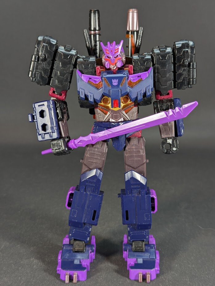 Transformers Legacy United Cyberverse Tarn complete Hasbro Voyager Class