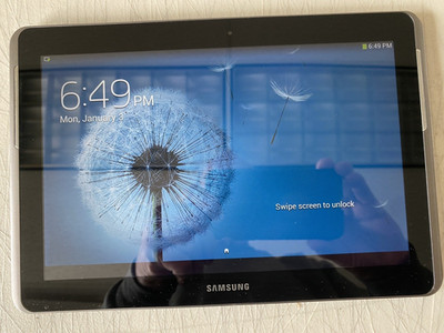 Samsung Galaxy Tab 2 10.1 Tablet 16GB Model GT-P5113--TESTED