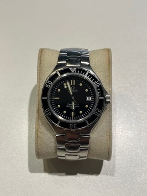 Vintage OMEGA Seamaster Professional 200m Quartz Date Black Dial