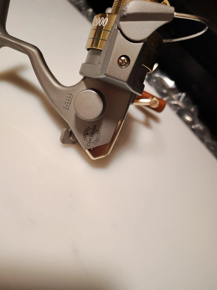 🔥 CARRETE GIRATORIO VINTAGE (FIN- NOR) QUEST LITE Modelo 2000/ LIMPIO 🫧/ VER... Foto 2 de 4