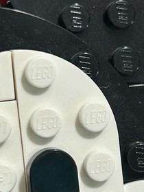 Lego Lot Of 3 Mickey And Minnie,Lego Bricks Heads(40271)and Classic(10696)