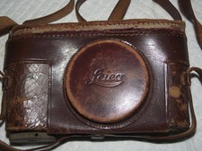 VINTAGE LEICA BROWN LEATHER CASE FOR 35MM CAM...