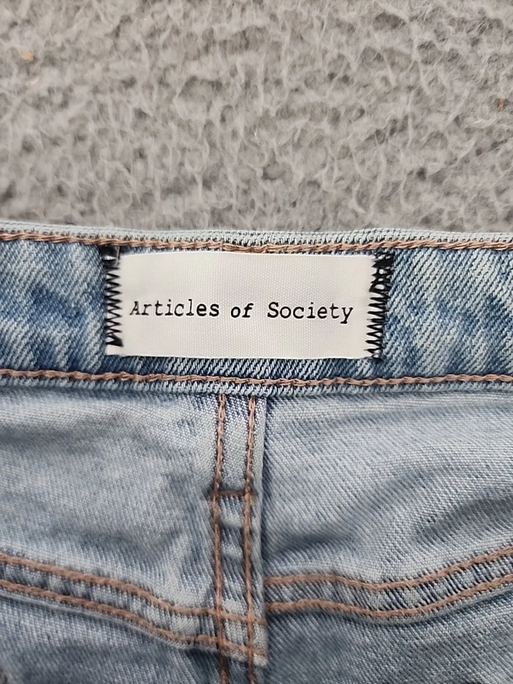 Pantalones Cortos Mujer Azul 29 Corte Deshilachado Dobladillos Desgastados Lavado Ligero Foto 2 de 4