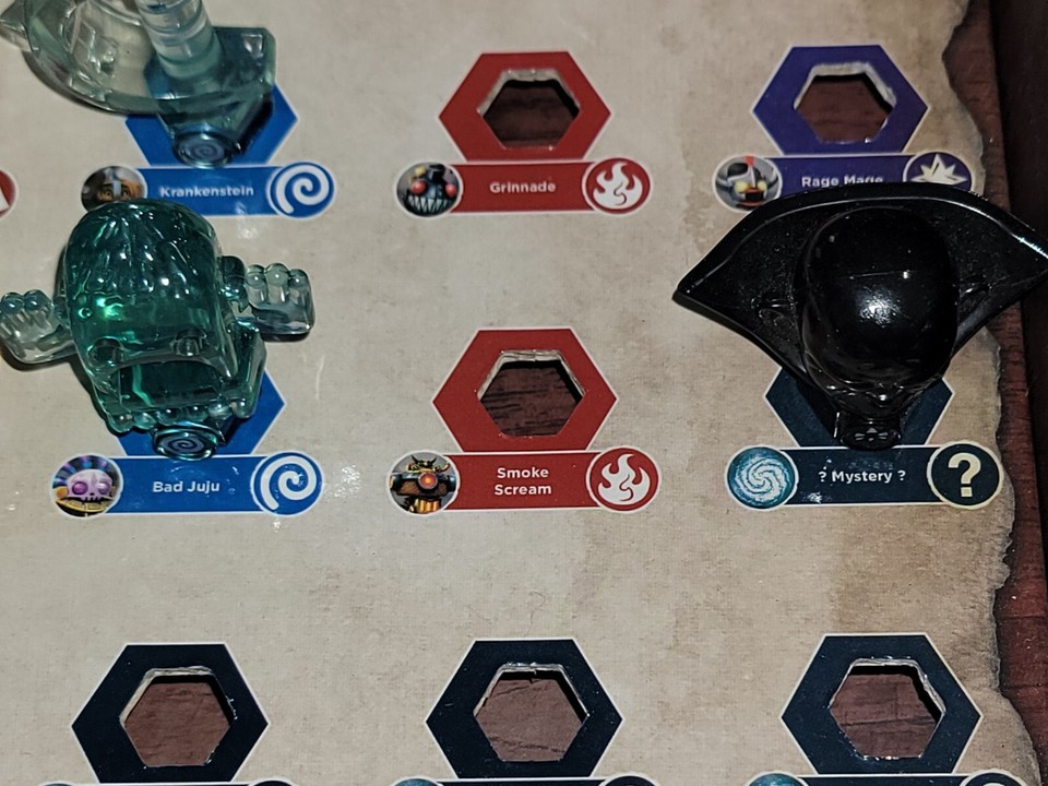 Skylanders Trap Team 21 LOT Trap Crystals Collector Storage Case Box ...