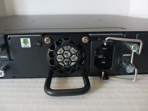Brocade ICX7450-48F- Made in TAIWAN - Picture 13 of 20