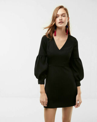 black v neck sheath dress