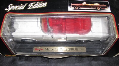 Maisto 1:18 Mercedes Benz 280 SE (1966) Special Edition