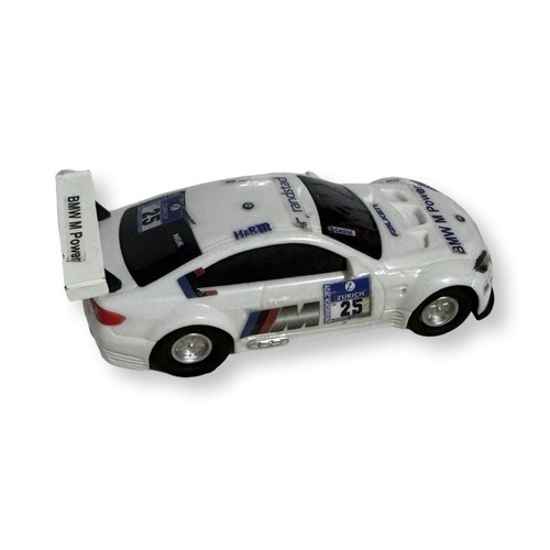 Ninco Slot Car Mercedes GTR Team Warsteiner D2 #11 & BMW E3 M90 #25 1:32 Set 4” - Picture 12 of 19