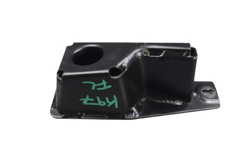 Maserati Ghibli 2014-2017 Front Left Side bracket Photo - $52
