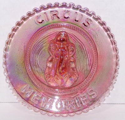NEW 1983 Plate SUMMIT Art Glass ELEPHANT 3½  Iridescent LAVENDER Circus Memories