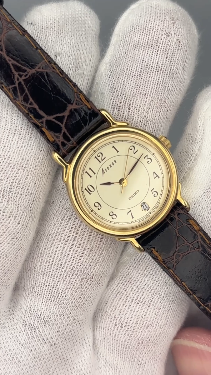 SEIKO Avenue 2A22-0420 Quartz Gold Dial Women's Watch Vintage