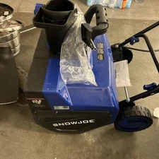 Sun Joe SJ626E Electric Snow Thrower - Black