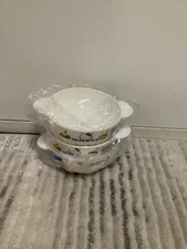 Set of  3 New  Hello Kitty White small plastic handled bowls - Sanrio  Daiso