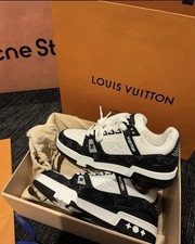 Louis Vuitton Men s Low Top Lace Up Sneakers ...