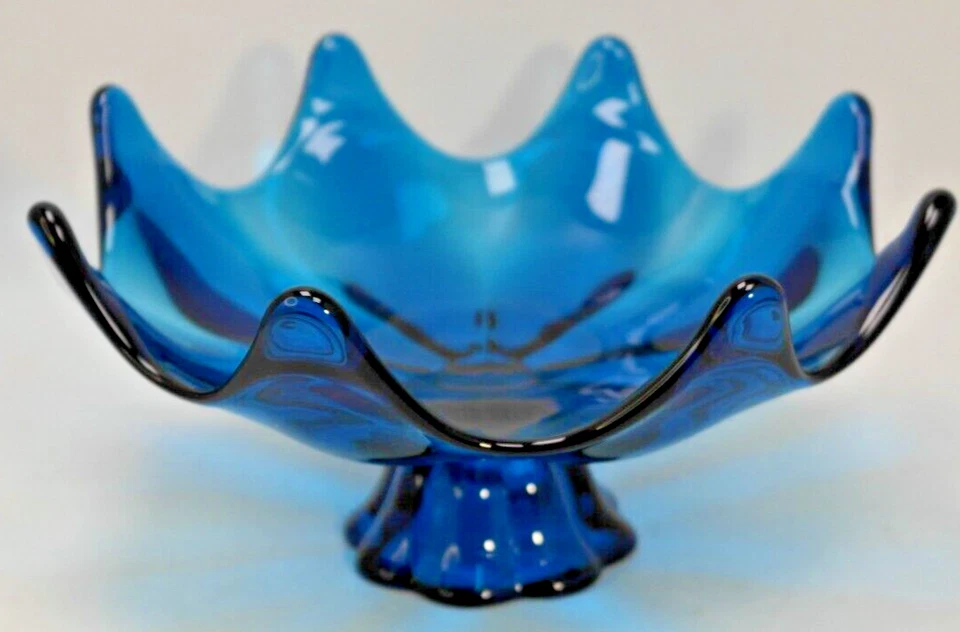 Plato de compota vintage vikingo soplado a mano 8 pétalos borde de loto épico azul aguamarina Foto 2 de 4