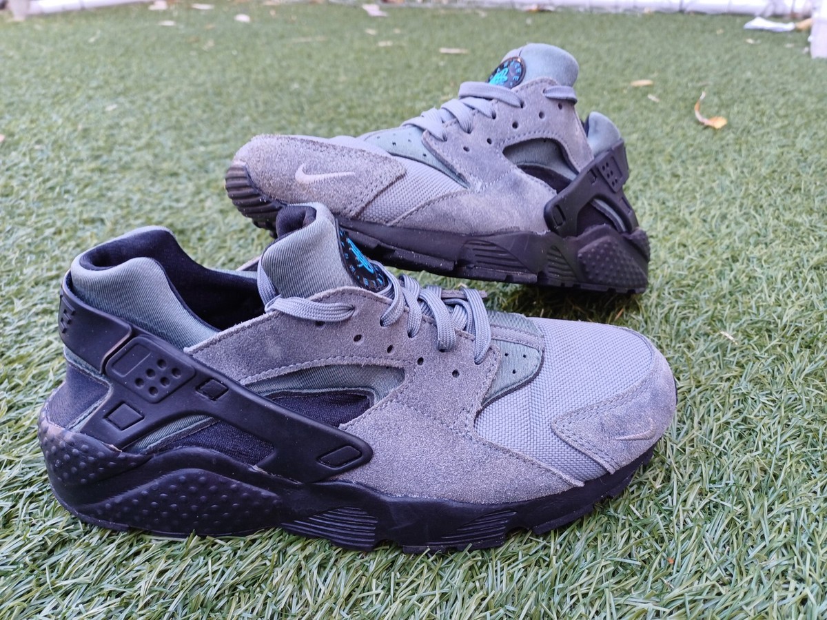 grey suede huaraches