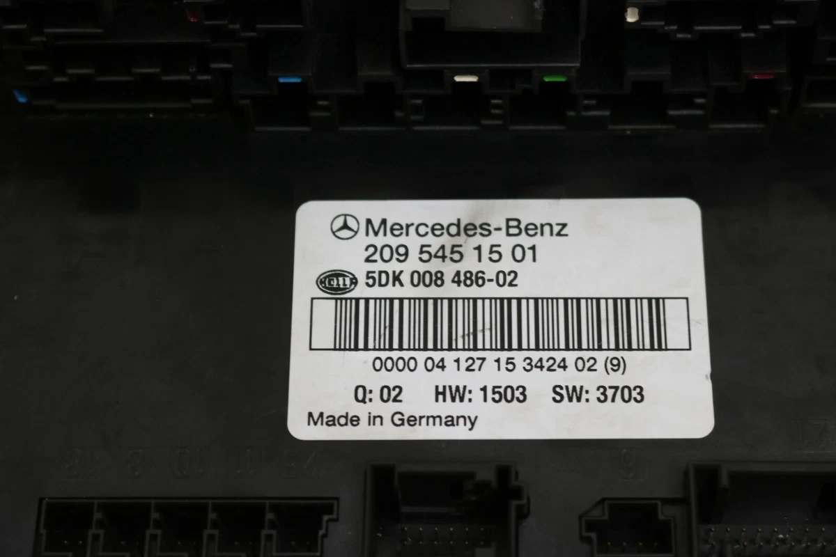 Mercedes Benz W203 C-Class Sam Control Unit 2095451501 5DK008486  