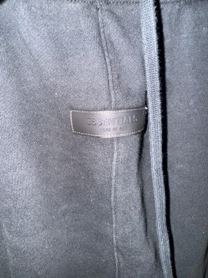 Essentials Mens Black End Of God Drawstring Pockets Stretch Sweat Short Size XL - Image 3 of 4