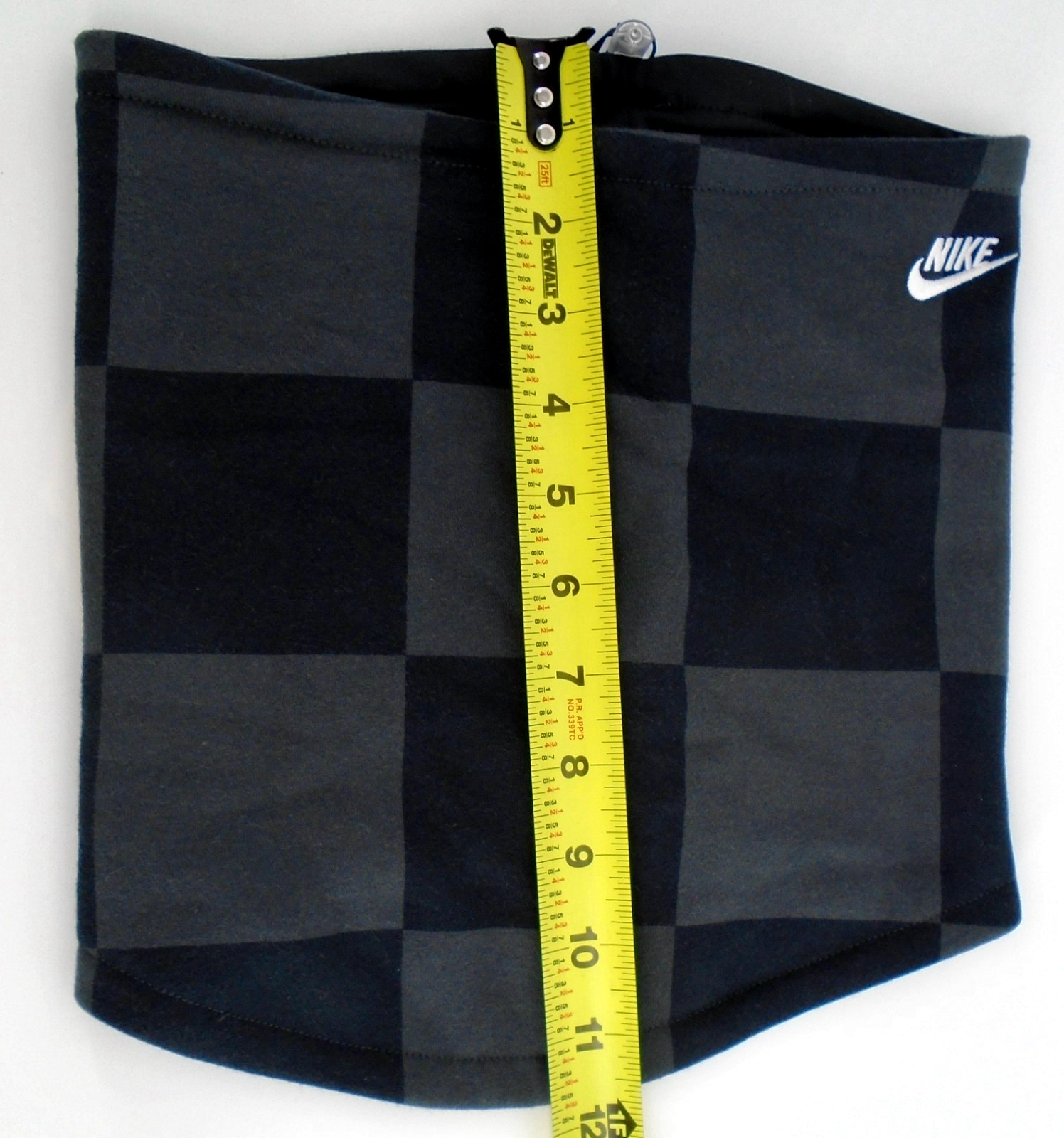 Nike Club Fleece Neck Warmer Adult Reversible Dark Smoke Grey/Black