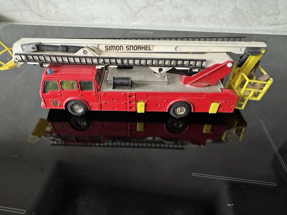 Corgi Simon Snorkel - Dennis 1126 (Usato) a Cademario per CHF 20 - con