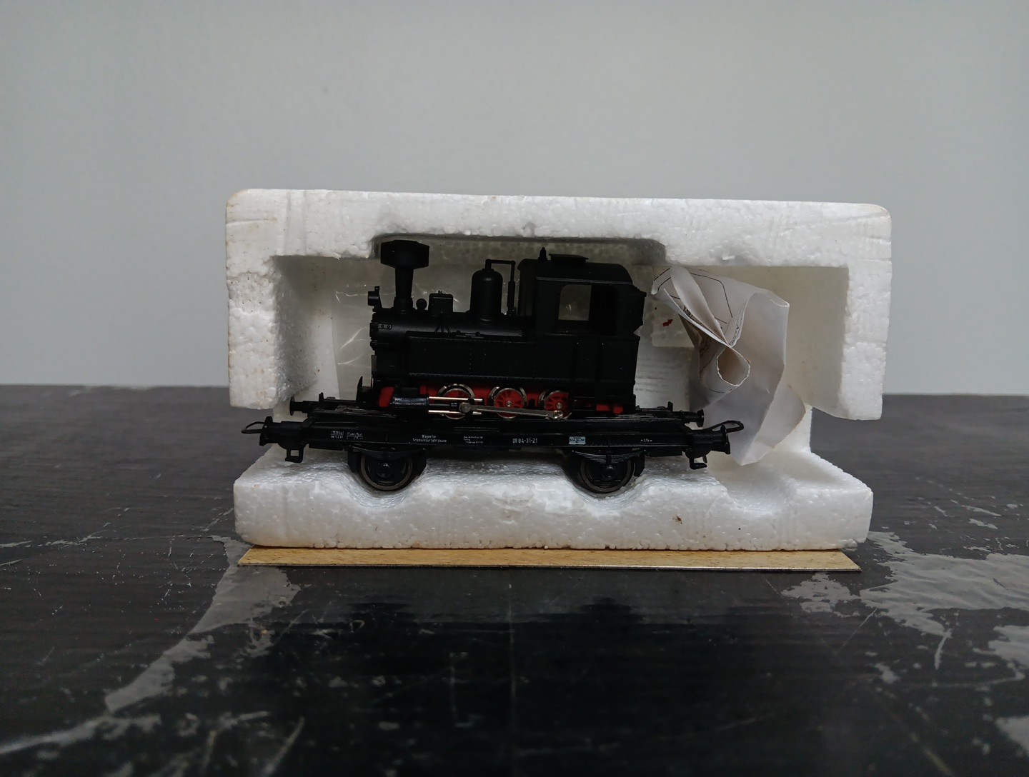 Picture 2 of 11
