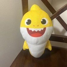Baby Shark Plush Stuffed Toy Pinkfong 2019 No Sound 10 Inches Pre-owned