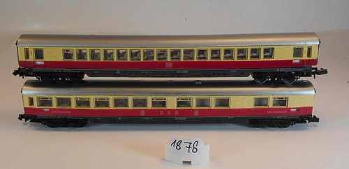 Arnold Spur N 1/160 IC/TEE-Wagen Set rot/beige 1.Klasse 4-achsig der DB 2 #1878 | Zustand: Gebraucht
