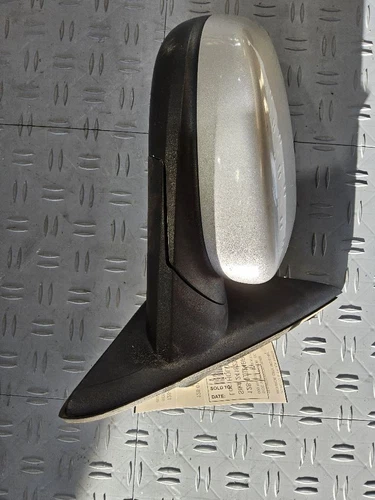 10-19 Ford Taurus Passenger Side View Mirror w/o Blind Spot Alert w/Puddle Lamp